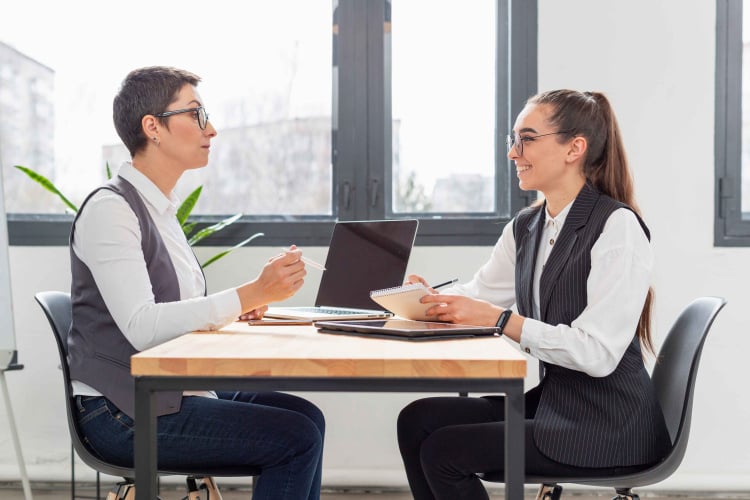 Conducting Effective Job Interviews with the Support of HCM Technology