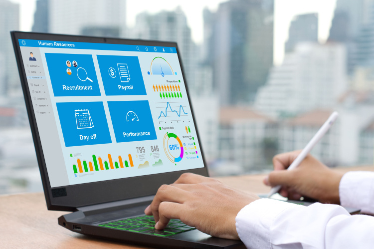 How AI-Powered HR Software Streamlines the Payroll Process in HR