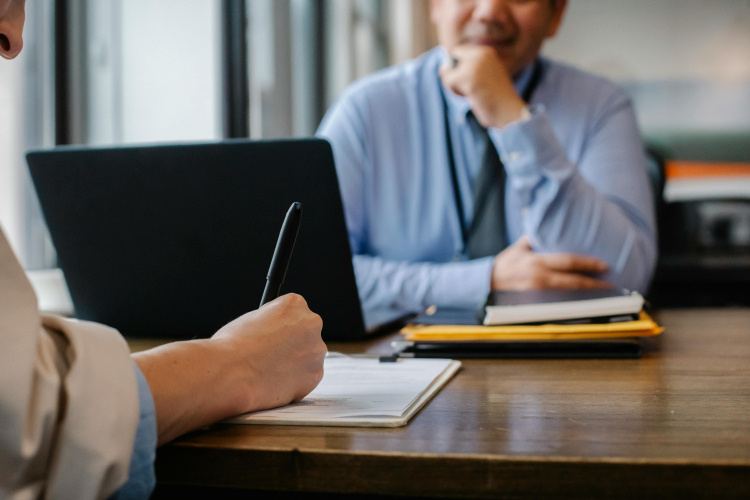 Choosing the Right LMS: Find the Best Learning Management System for Success