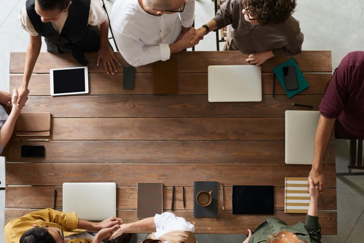 Maximizing Employee Engagement in LMS: Leveraging Top Features