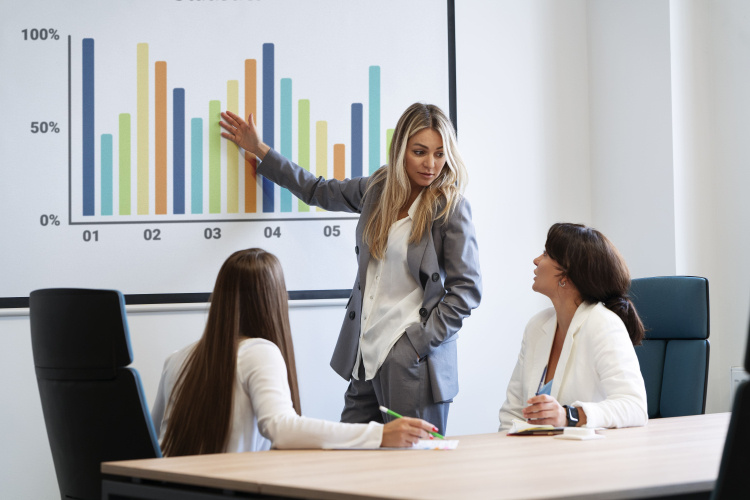 Augmented Analytics in HR: How Generative AI Enables Data-Driven Decision Making