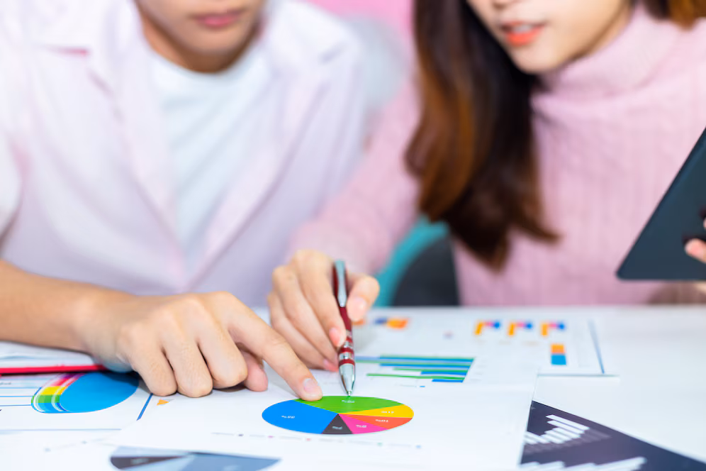Peer Assessment: Encouraging Collaboration and Accountability
